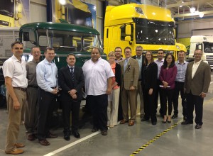 EMBA students tour the DAF plant
