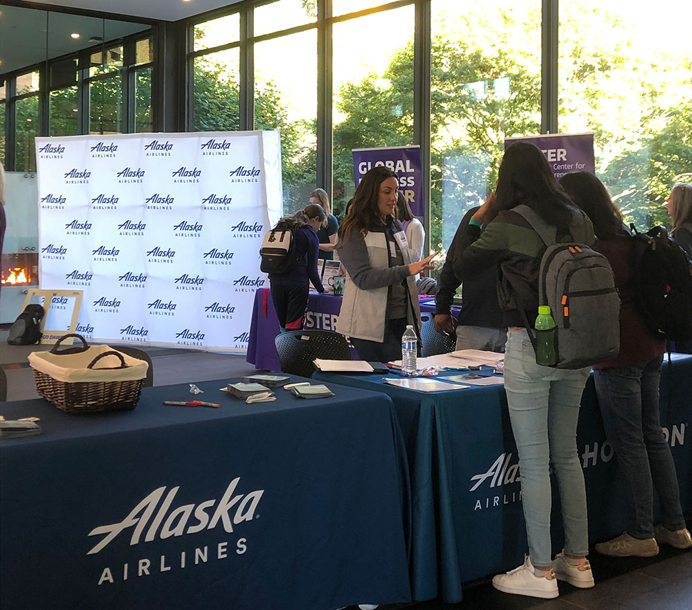 Students at Alaska Airlines day
