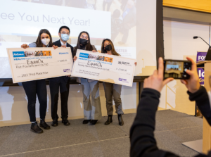 Congratulations to team EquinOx from the University of Washington on winning the $5,000 Fenwick & West Third Place Prize + the $2,500 Best Idea for Addressing Health Access Prize at the 2022 Hollomon Health Innovation Challenge!
