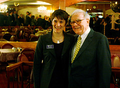 Our very own guest blogger, Allison Bilas with Mr. Buffett
